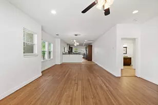 3203 E 18th St, Austin, TX 78721 - Photo 9