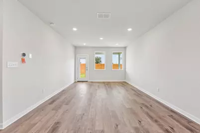163 Tolo Drive, Elgin, TX 78621 - Photo 9