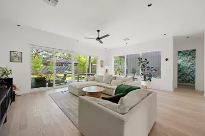 3302 Goodwin Avenue #A, Austin, TX 78702 - Photo 9