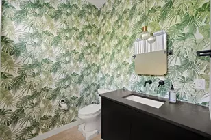 3302 Goodwin Ave, Austin, TX 78702 - Photo 11