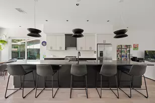 3302 Goodwin Ave, Austin, TX 78702 - Photo 3