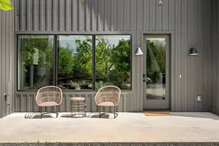 3302 Goodwin Ave, Austin, TX 78702 - Photo 3