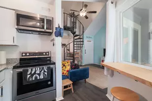 1840 Burton Dr, Austin, TX 78741 - Photo 9