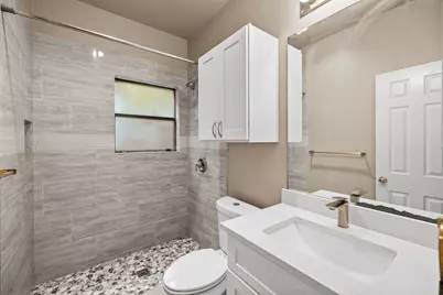 2706 Salado Street #210, Austin, TX 78705 - Photo 21