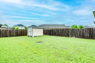 213 Ammonite Ln, Jarrell, TX 76537 - Photo 37