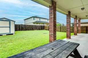 213 Ammonite Ln, Jarrell, TX 76537 - Photo 31