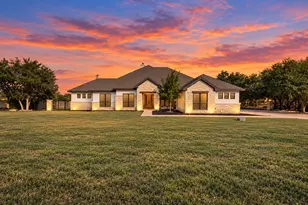101 Gabriel Woods Dr, Georgetown, TX 78633 - Photo 3