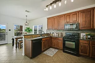 1022 Bretton Woods Dr, Cedar Park, TX 78613 - Photo 11