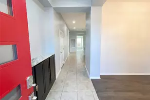 19300 Elk Horn Dr, Pflugerville, TX 78660 - Photo 9