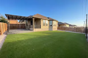 19300 Elk Horn Dr, Pflugerville, TX 78660 - Photo 5