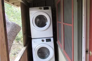 1101 C Maufrais St, Austin, TX 78703 - Photo 11