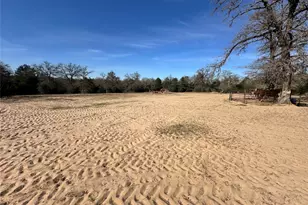 1085 Private Rd 3063, Lexington, TX 78947 - Photo 7