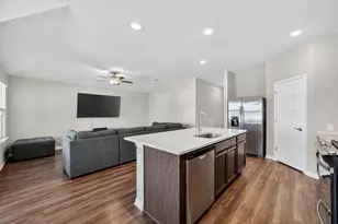 1036 View Dr, Georgetown, TX 78628 - Photo 7