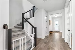 8201 Donnie Jct Wy, Austin, TX 78744 - Photo 19