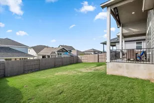 8201 Donnie Jct Wy, Austin, TX 78744 - Photo 35