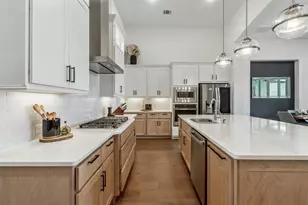 104 Rainbow Vly Trl, San Marcos, TX 78666 - Photo 9