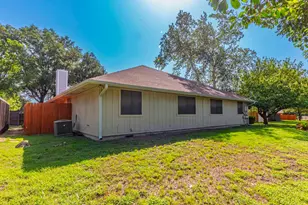 1007 Markham Ln, Austin, TX 78753 - Photo 13