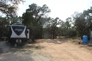 961 Buttercup Ln, Wimberley, TX 78676 - Photo 3