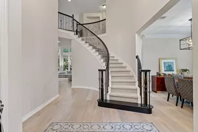 10700 Spiderling Court, Austin, TX 78733 - Photo 5