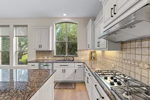 10700 Spiderling Ct, Austin, TX 78733 - Photo 13