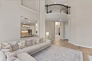 10700 Spiderling Ct, Austin, TX 78733 - Photo 11