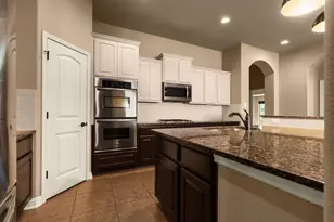 433 Wild Rose Dr, Austin, TX 78737 - Photo 17