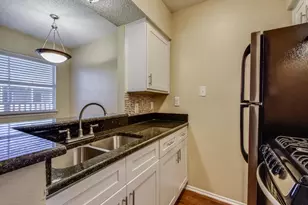 2401 Manor Rd, Austin, TX 78722 - Photo 3