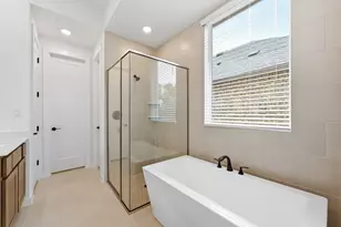 244 Basket Flower Loop, Kyle, TX 78640 - Photo 15