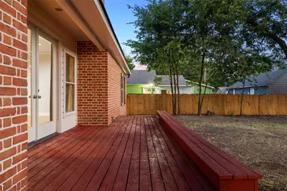 1105 Victoria Street, Taylor, TX 76574 - Photo 35