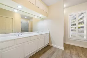 1105 Victoria St, Taylor, TX 76574 - Photo 29