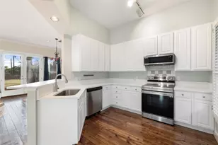 1105 Victoria St, Taylor, TX 76574 - Photo 23