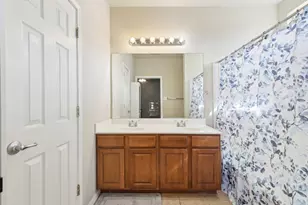 211 Almquist St, Hutto, TX 78634 - Photo 25