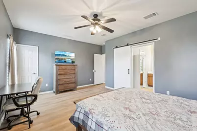 211 Almquist Street, Hutto, TX 78634 - Photo 21