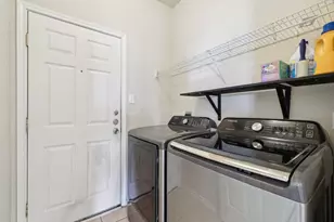 211 Almquist St, Hutto, TX 78634 - Photo 27