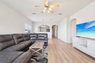 211 Almquist St, Hutto, TX 78634 - Photo 11