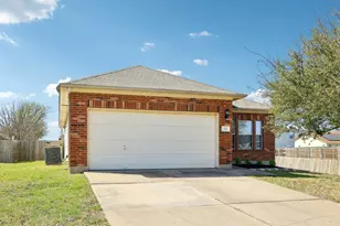 211 Almquist St, Hutto, TX 78634 - Photo 35