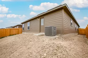 617 Riverdale Dr, Jarrell, TX 76537 - Photo 15
