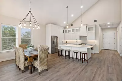 3160 Lakeview Drive, Canyon Lake, TX 78133 - Photo 9