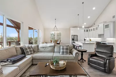 3160 Lakeview Drive, Canyon Lake, TX 78133 - Photo 5