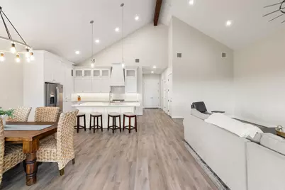 3160 Lakeview Drive, Canyon Lake, TX 78133 - Photo 9