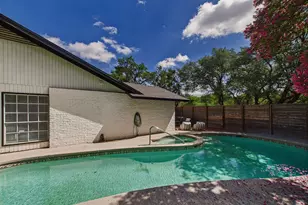 6108 Shadow Valley Dr, Austin, TX 78731 - Photo 17