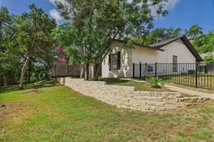6108 Shadow Valley Dr, Austin, TX 78731 - Photo 3