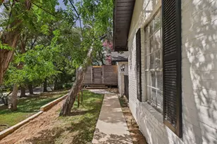 6108 Shadow Valley Dr, Austin, TX 78731 - Photo 5