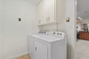 8001 Forest Mesa Dr, Austin, TX 78759 - Photo 29