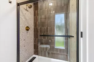 8001 Forest Mesa Dr, Austin, TX 78759 - Photo 25