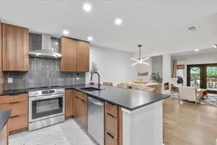 8001 Forest Mesa Dr, Austin, TX 78759 - Photo 13