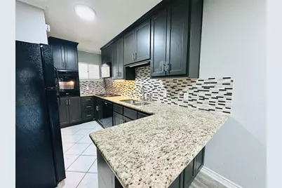 601 W 11th Street #115, Austin, TX 78701 - Photo 3