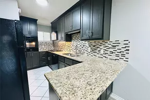 601 W 11th St, Austin, TX 78701 - Photo 3