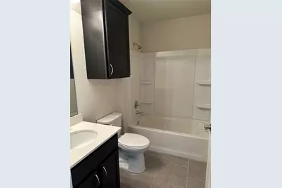 410 Holiday Creek Lane, Georgetown, TX 78633 - Photo 17