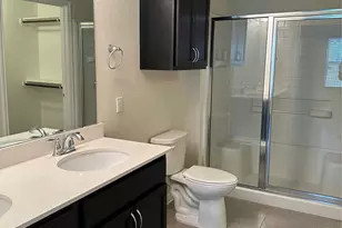 410 Holiday Creek Ln, Georgetown, TX 78633 - Photo 13